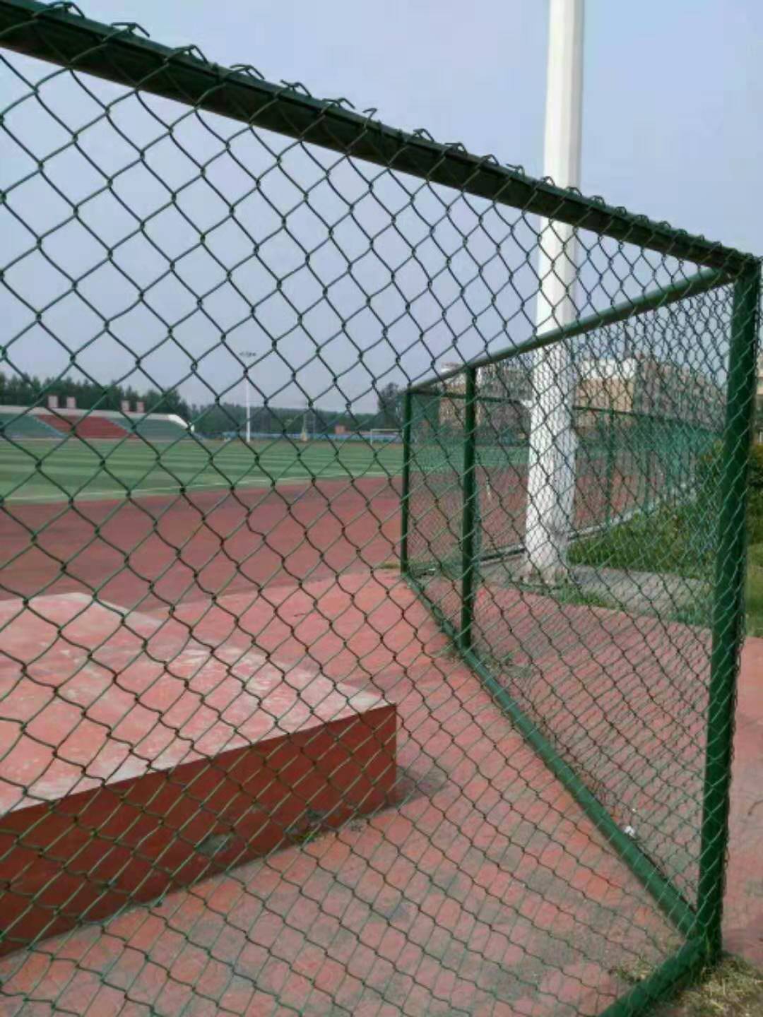 球场围网价格